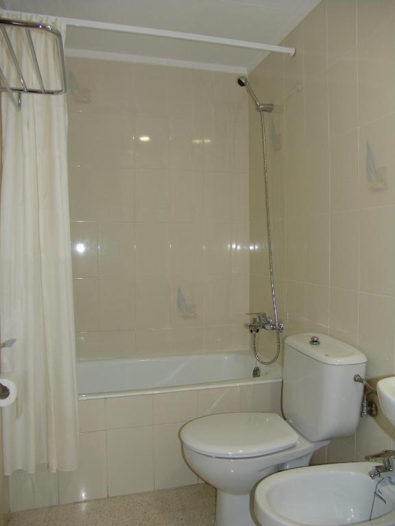 Apartamentos Santi Lloret de Mar Habitación foto