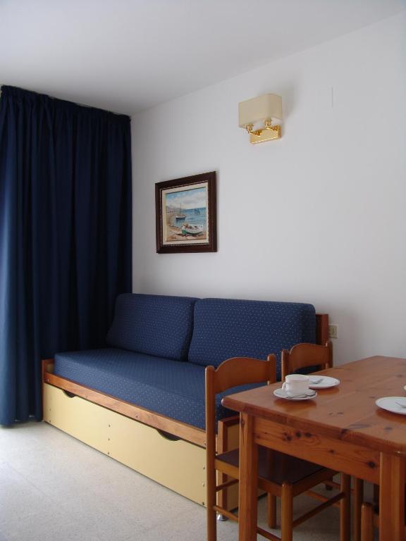 Apartamentos Santi Lloret de Mar Habitación foto