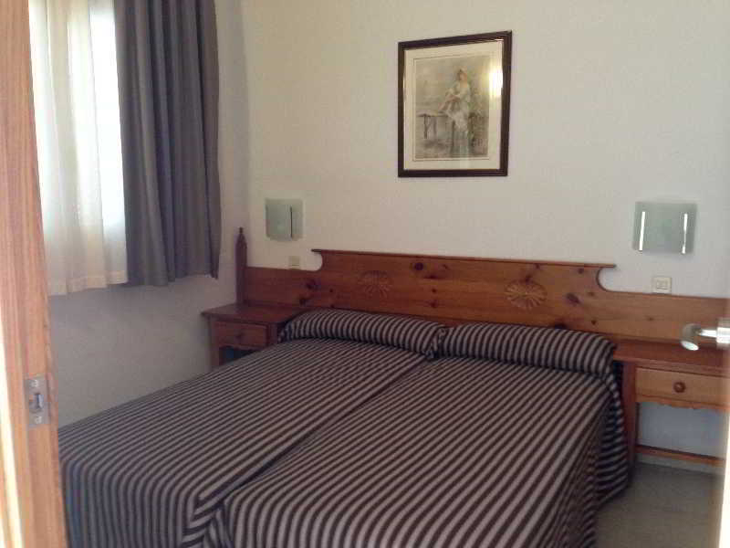 Apartamentos Santi Lloret de Mar Exterior foto