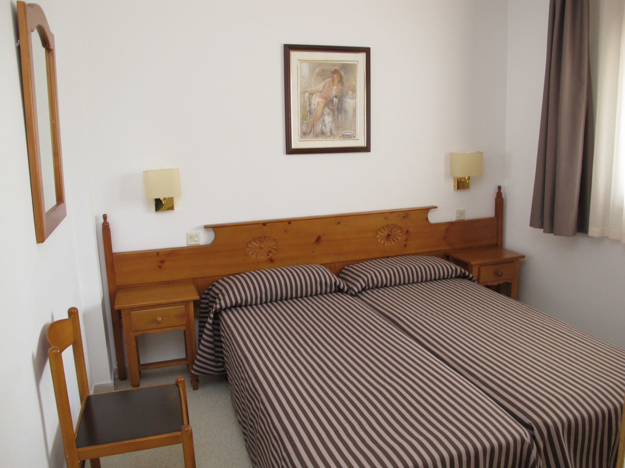 Apartamentos Santi Lloret de Mar Exterior foto